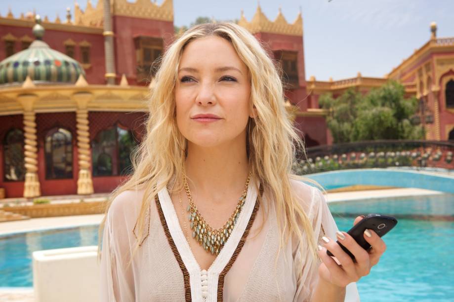 Rock em Cabul: a atriz Kate Hudson integra o elenco