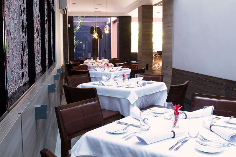 Tête à Tête Tête à Tête