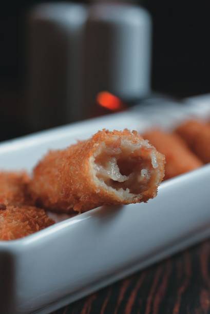 A croqueta de presunto cru com gruyère