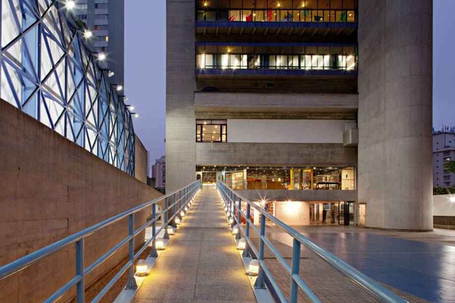 Fachada do do Sesc Vila Mariana Fachada do do Sesc Vila Mariana