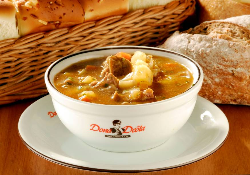 	Dona Dêola: sopa de vaca atolada