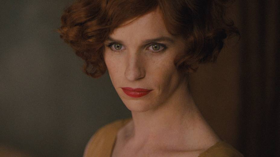 A Garota Dinamarquesa: Eddie Redmayne vive a artista Lili Elbe, considerada a primeira mulher transexual a ser submetida a cirurgia de mudança de sexo