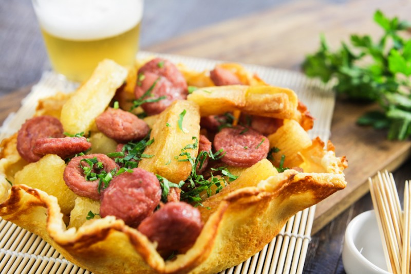 Cestinha de provolone com mandioca e calabresa: opção do Tiro Liro Cestinha de provolone com mandioca e calabresa: opção do Tiro Liro