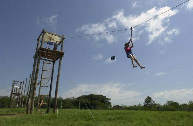 O Cantareira Esportes de Aventura oferece atividades de tirolesa O Cantareira Esportes de Aventura oferece atividades de tirolesa