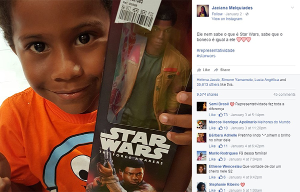John Boyega, de “Star Wars”, manda recado para brasileiro que conquistou internautas em foto com boneco
