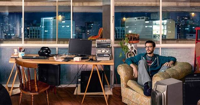A exposição de Claudia Jaguaribe reúne fotografias de apartamentos e fachadas de edifícios paulistanos A exposição de Claudia Jaguaribe reúne fotografias de apartamentos e fachadas de edifícios paulistanos