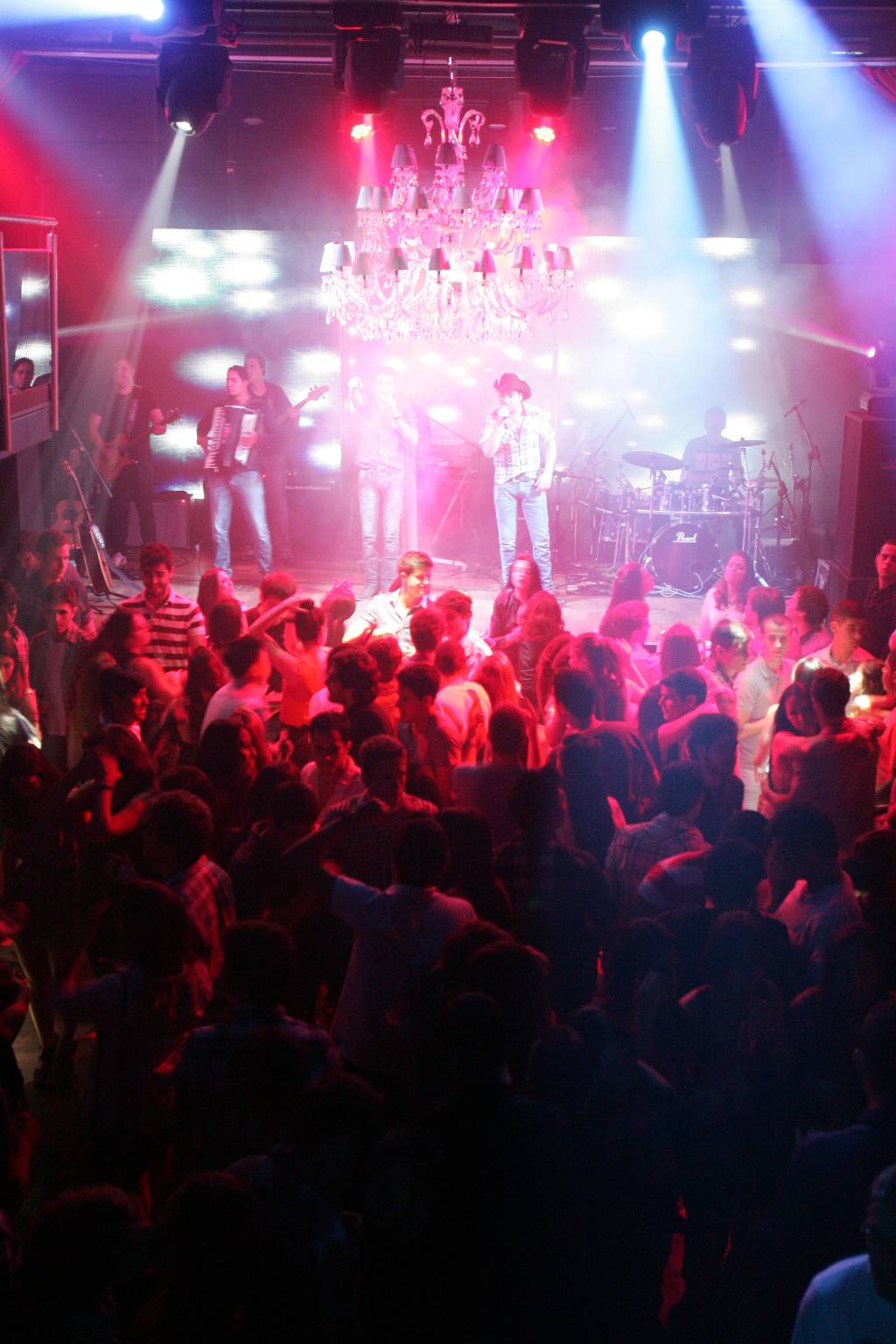 Exclusivo: Outlaws perde mais dois sócios