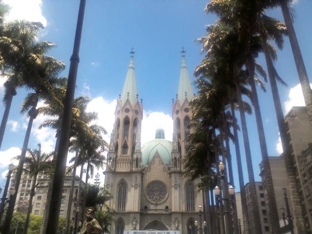 Vista frontal da Catedral da Sé Vista frontal da Catedral da Sé