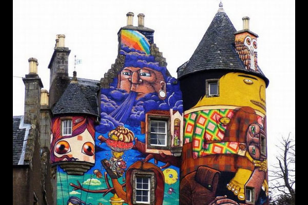 Top 10: as melhores criações da dupla Os Gêmeos