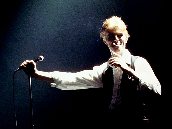 1976_faggy_grin_duke_live_600w