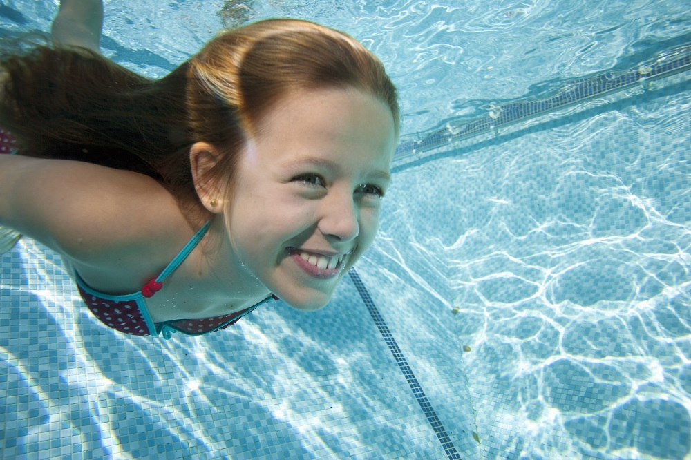 Informações práticas para ajudar pais leigos que querem uma piscina mais segura