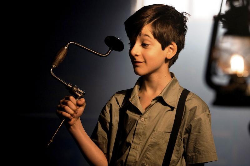 O Menino no Espelho: o garoto Fernando (Lino Facioli) O Menino no Espelho: o garoto Fernando (Lino Facioli)