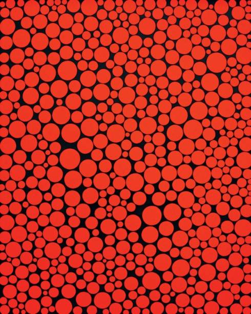 Acrílica de Yayoi Kusama: a tela faz parte da exposição Buzz