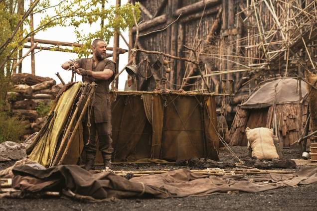 Noé: Russell Crowe na pele do protagonista, construindo a arca antes do dilúvio Noé: Russell Crowe na pele do protagonista, construindo a arca antes do dilúvio