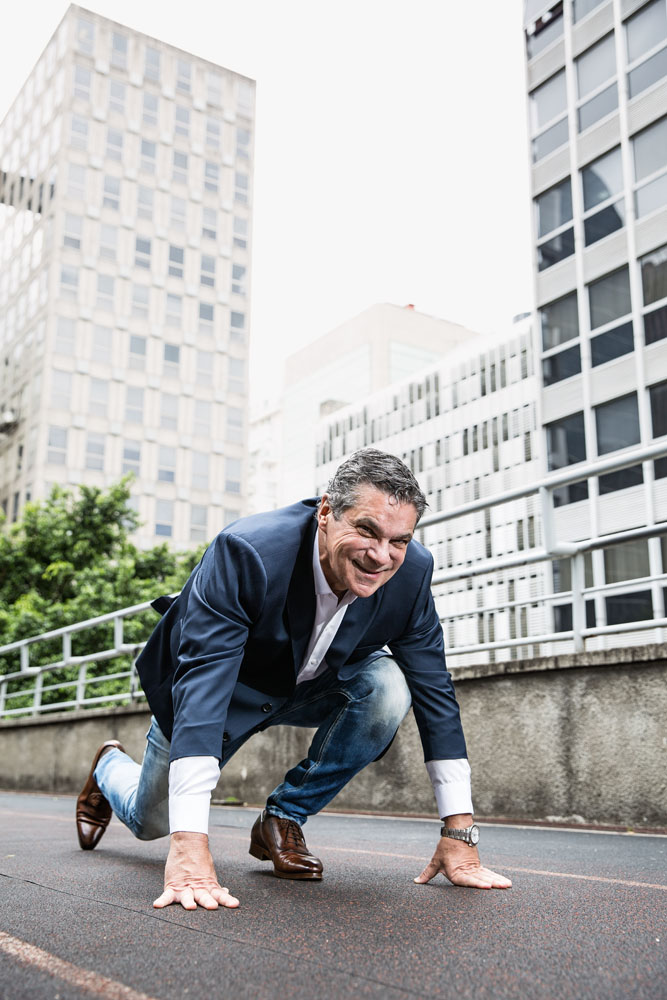 Como Edgard Corona criou a maior rede de academias da América Latina