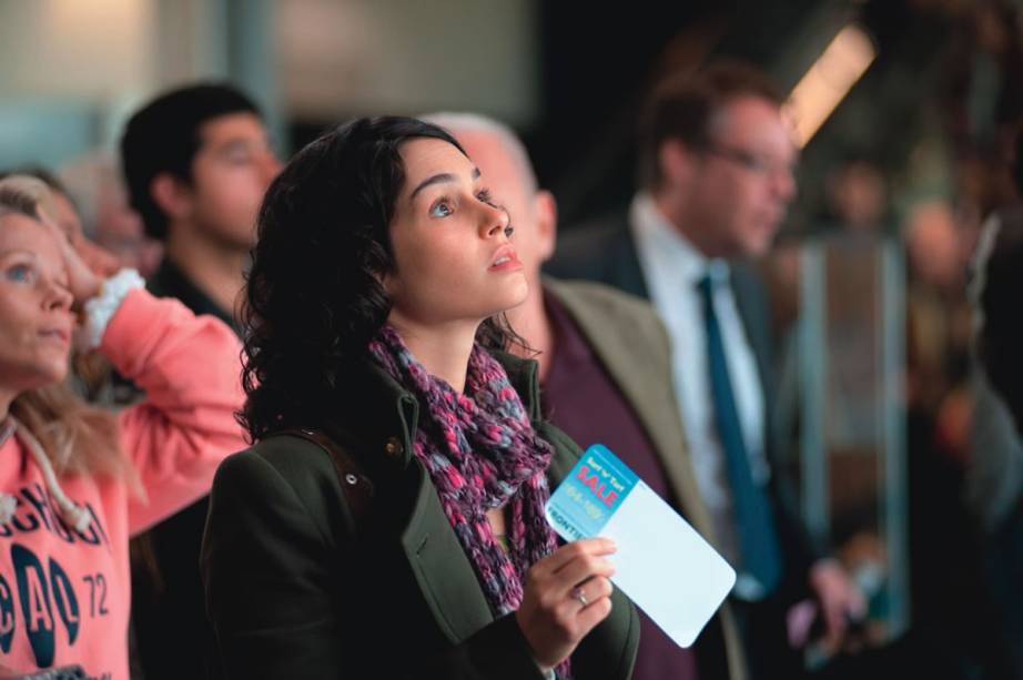 A atriz Maria Flor, uma das protagonistas, de 360: drama dirigido por Fernando Meirelles A atriz Maria Flor, uma das protagonistas, de 360: drama dirigido por Fernando Meirelles