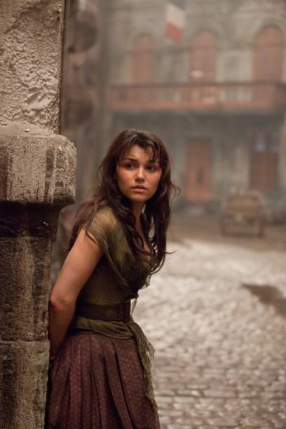 Os Miseráveis: Samantha Barks interpreta Éponine Os Miseráveis: Samantha Barks interpreta Éponine