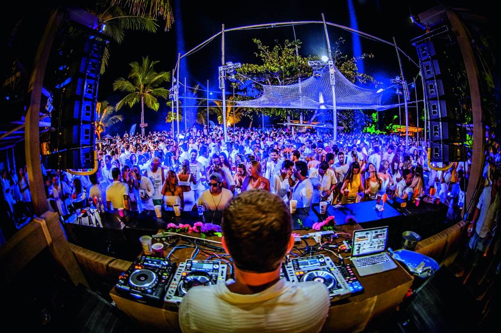 Virada vip: Cafe de la Musique organiza dezessete festas de réveillon