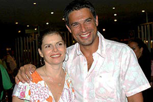 Filha de Débora Bloch e Olivier Anquier chama atenção pela semelhança com a mãe