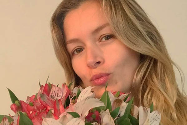 Aos 3 anos de idade, filha de Bianca Castanho surpreende fãs da atriz pela fofura