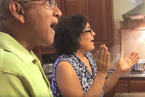 Esta senhora não consegue lidar com o fato de que ela vai ser avó