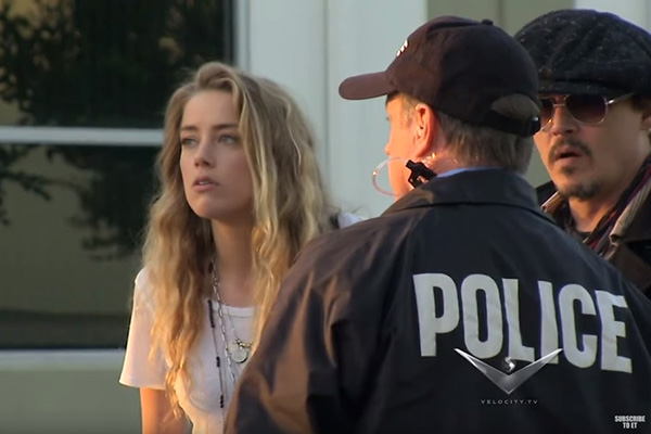 Johnny Depp engana esposa em pegadinha de programa de televisão e ela fica furiosa