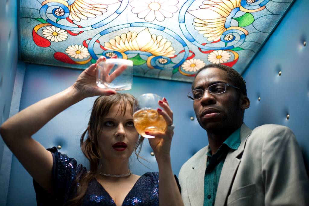 “Amanhã Nunca Mais”