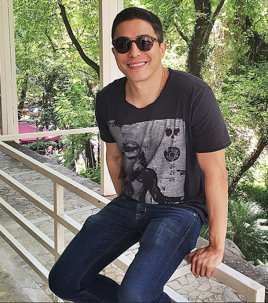 André Almada reforma a The Week para a semana da Parada