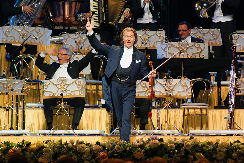 André Rieu: violinista retorna a São Paulo em outubro de 2014