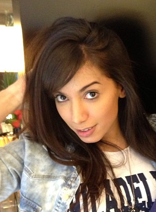 Anitta parou o salão na semana passada