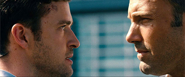 Justin Timberlake e Ben Affleck em Aposta Máxima. Assista ao trailer!