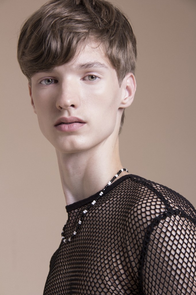 FREDERICO BENDER É O MENINO DOS OLHOS DA FORD MODELS BRASIL