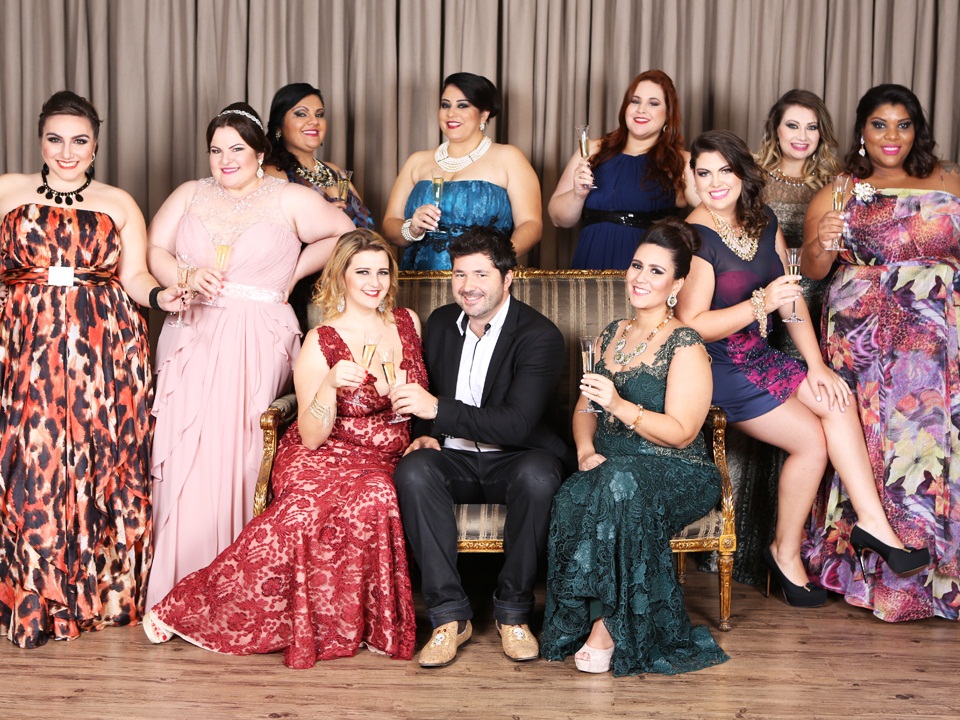 Arthur Caliman lança linha de moda festa plus-size