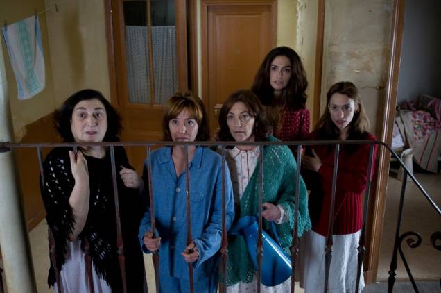 As Mulheres do 6º Andar: na trama, espanholas trabalham como faxineiras em uma casa burguesa, na França As Mulheres do 6º Andar: na trama, espanholas trabalham como faxineiras em uma casa burguesa, na França