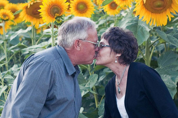 babbettes-seeds-hope-cancer-sunflower-four-miles-3