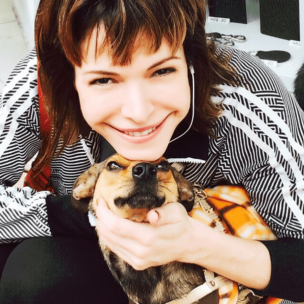 Radicalizou! Veja o novo visual de Babi Xavier