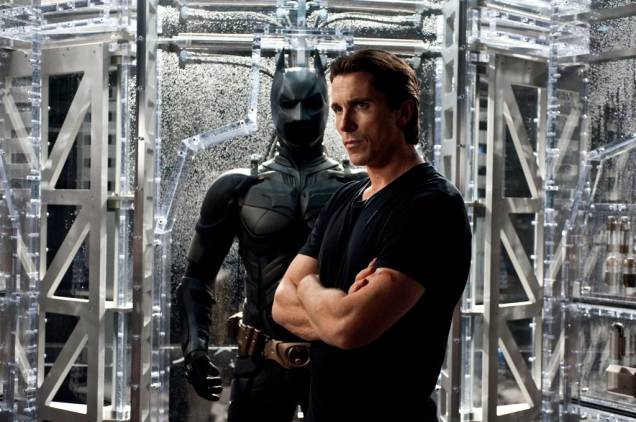 Christian Bale: ator interpreta novamente o duplo papel de Bruce Wayne e Batman Christian Bale: ator interpreta novamente o duplo papel de Bruce Wayne e Batman