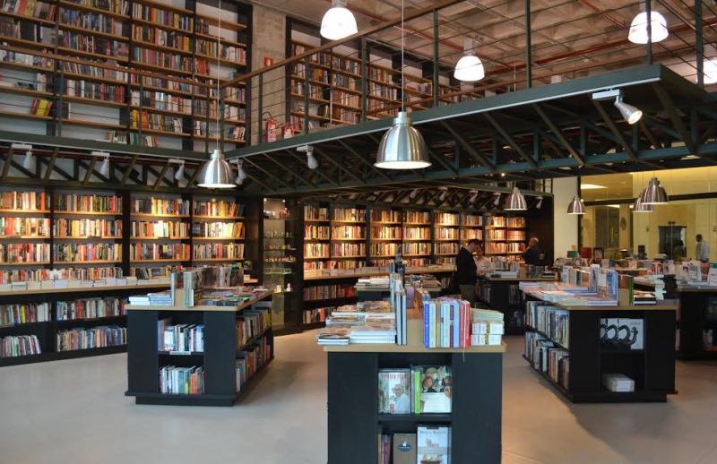 blooks-livraria.jpeg