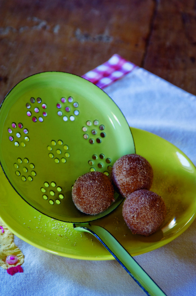 Receita de bolinhos de chuva da chef do Lá da Venda