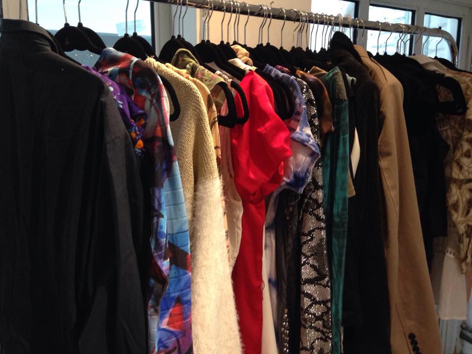 Bazar em Pinheiros terá roupas de Fresno e Manu Gavassi