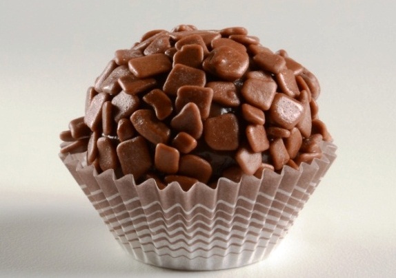 Brigadeiro da Le Chef Gatô, que no evento terá uma versão de 20 quilos Brigadeiro da Le Chef Gatô, que no evento terá uma versão de 20 quilos
