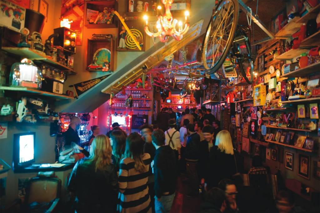 Caos: o bar-balada é uma das sedes do evento Caos: o bar-balada é uma das sedes do evento