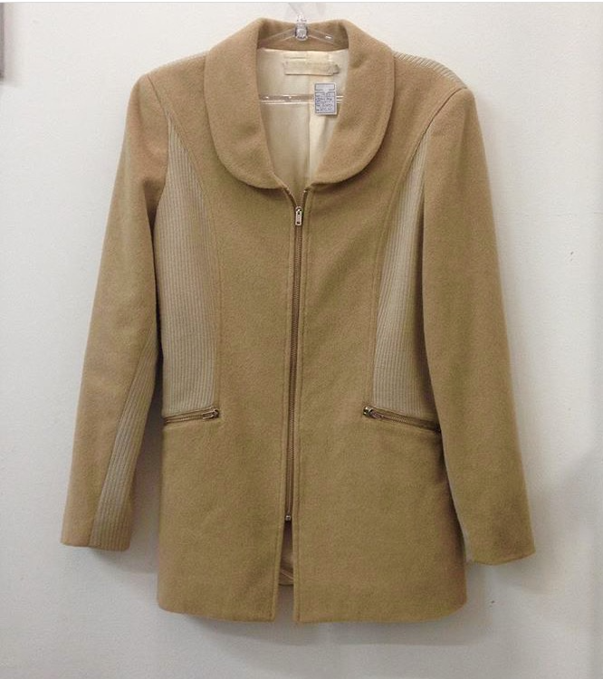 Emagreceu? Brechó pode ser uma dica barata para renovar o guarda-roupas