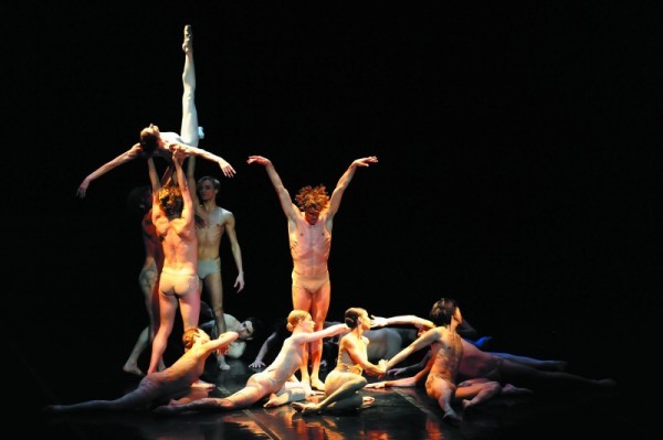 ce-que-l-amour-me-dit-foto-doron-chmiel.jpeg