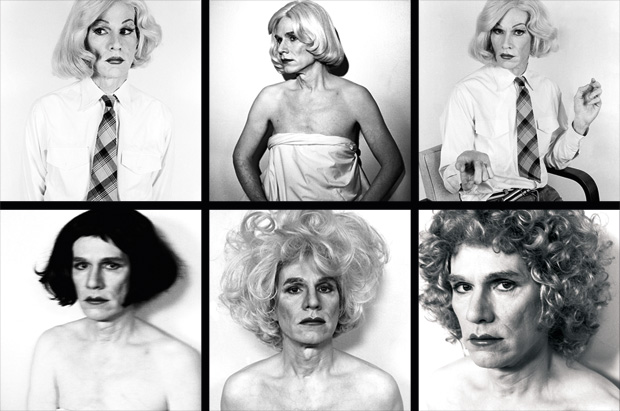 Andy Warhol retratado como mulher: mostra reúne cinquenta imagens Andy Warhol retratado como mulher: mostra reúne cinquenta imagens