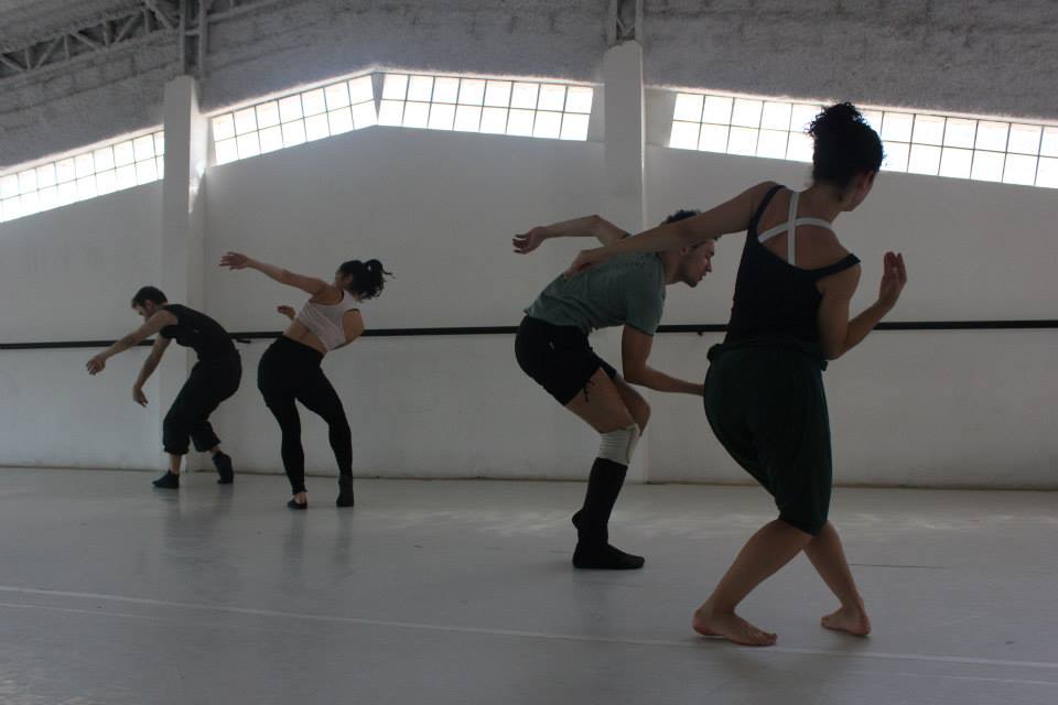 cia-sopro-de-danca-oikos-mayra.jpeg