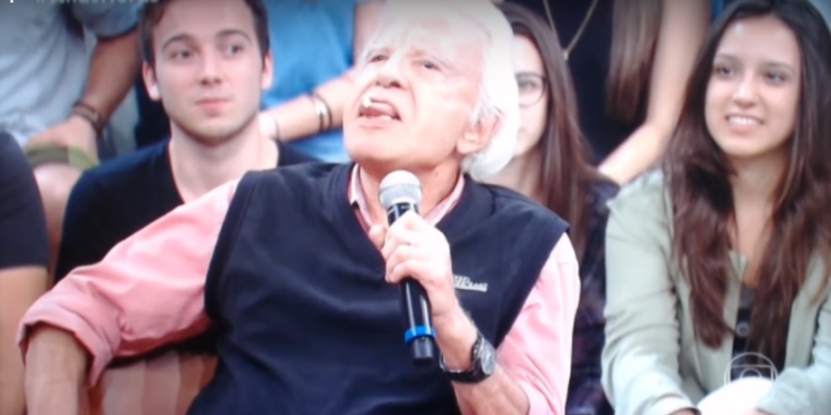 cid-moreira-altas-horas-v%c3%addeo