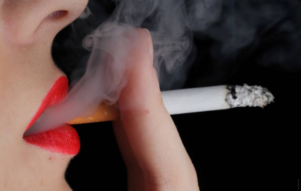 É possível deixar de fumar sem engordar?