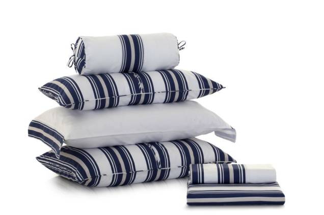 Jogo de cama queen size 230 fios de R$ 889,00 por R$ 622,30 Jogo de cama queen size 230 fios de R$ 889,00 por R$ 622,30