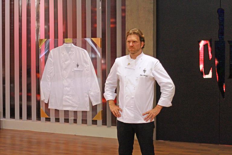 Cozinha Sob Pressão: clima tenso na final com Filipe e Hugo